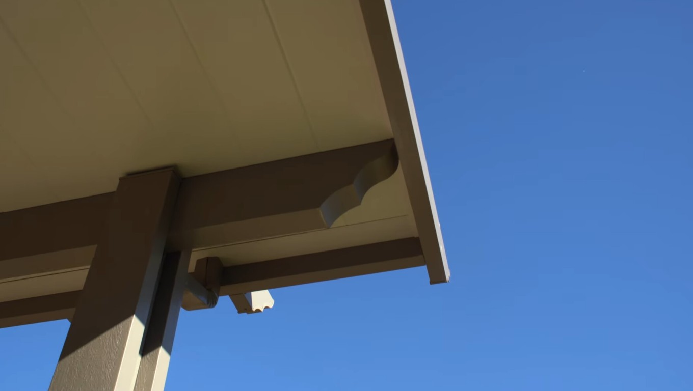 Professional sunroom repair and maintenance services in Gainesville, FL